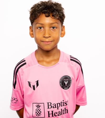 Dylan Rodriguez frontado